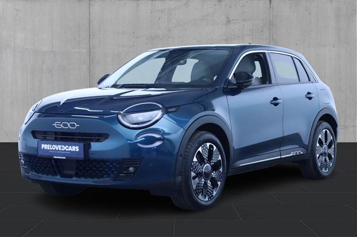 Turquoise Fiat 600e fra 2025