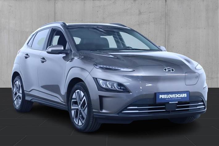 Orange Hyundai Kona fra 2022