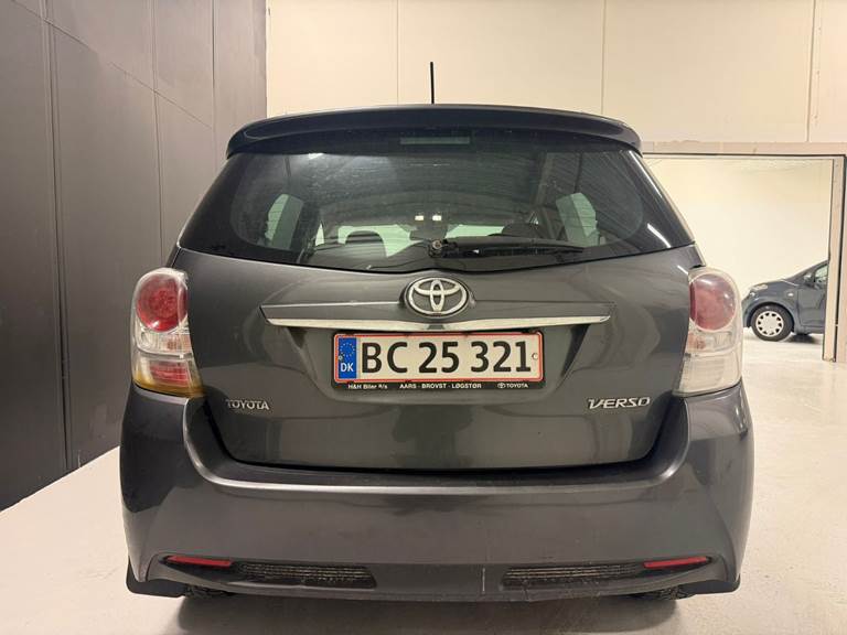 Toyota Sportsvan 2,2 D-CAT 150 T3+ aut.