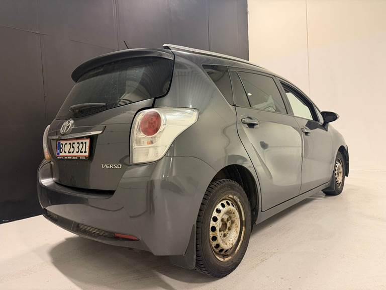 Toyota Verso 1,6 D-4D T2 Premium 7prs