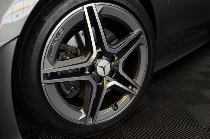 Grå Mercedes CLA200 fra 2019
