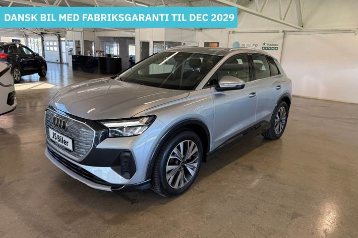 Sølv Audi Q4 e-tron fra 2025