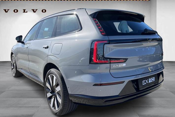 Grå Volvo EX90 fra 2025