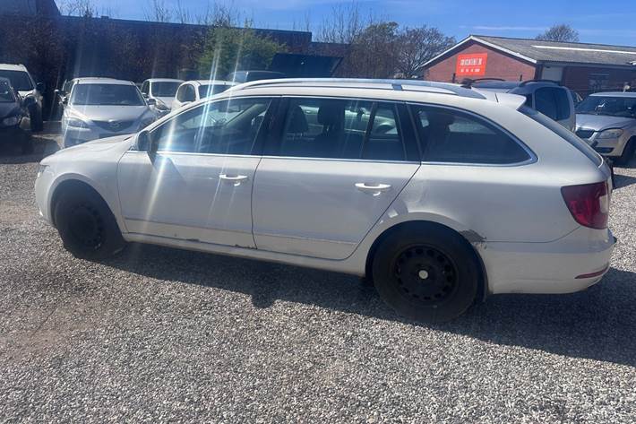 undefined Skoda Superb fra 2010