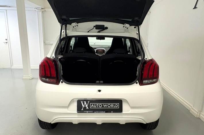 Hvid Peugeot 108 fra 2014