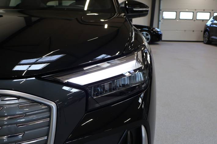 Sort Audi Q4 e-tron fra 2023