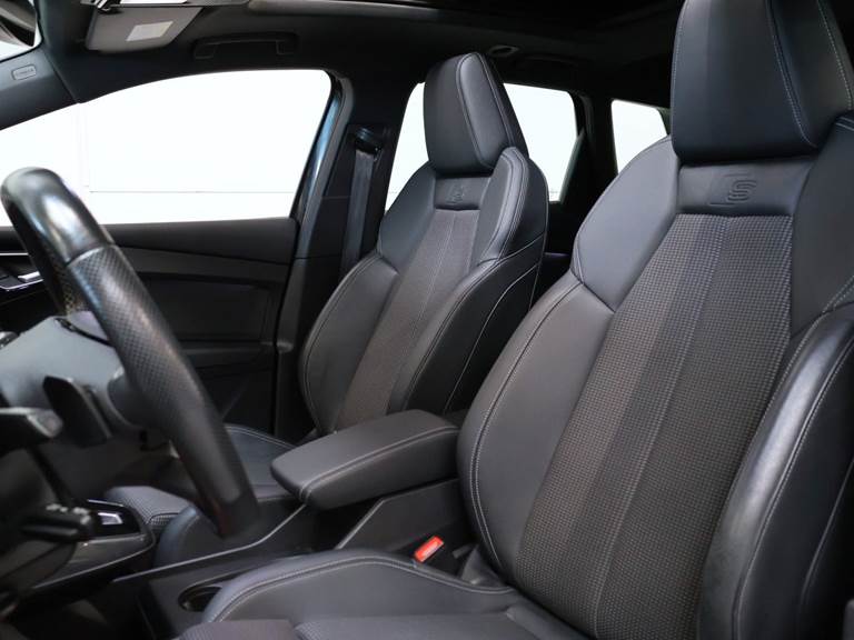 Audi Q4 e-tron 40 S-line