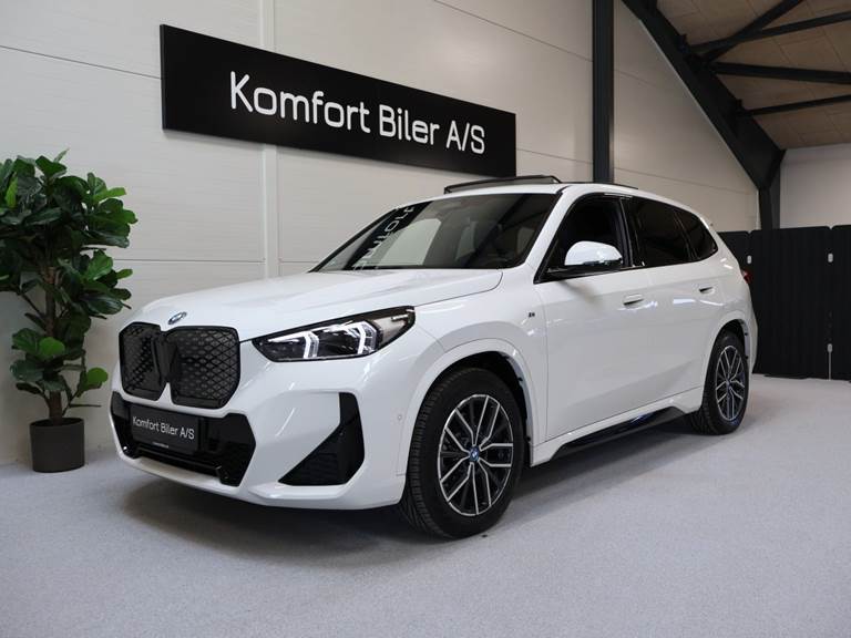 BMW iX1 xDrive30 M-Sport