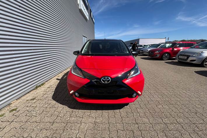 undefined Toyota Aygo fra 2015