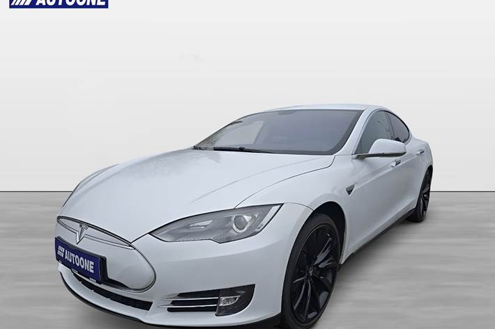 Hvid Tesla Model S fra 2014