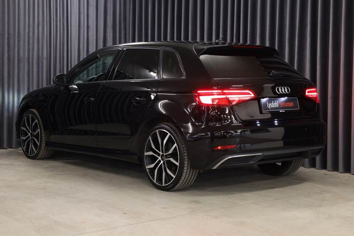 Sort Audi A3 fra 2017