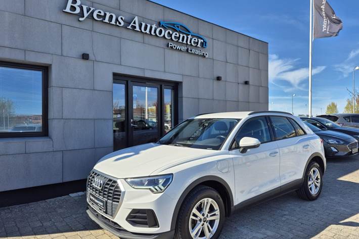 Hvid Audi Q3 fra 2021
