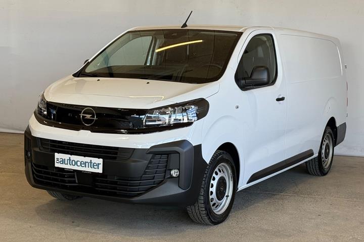 Hvid Opel Vivaro fra 2025