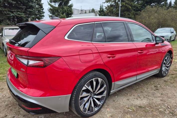 Rød Skoda Enyaq fra 2026
