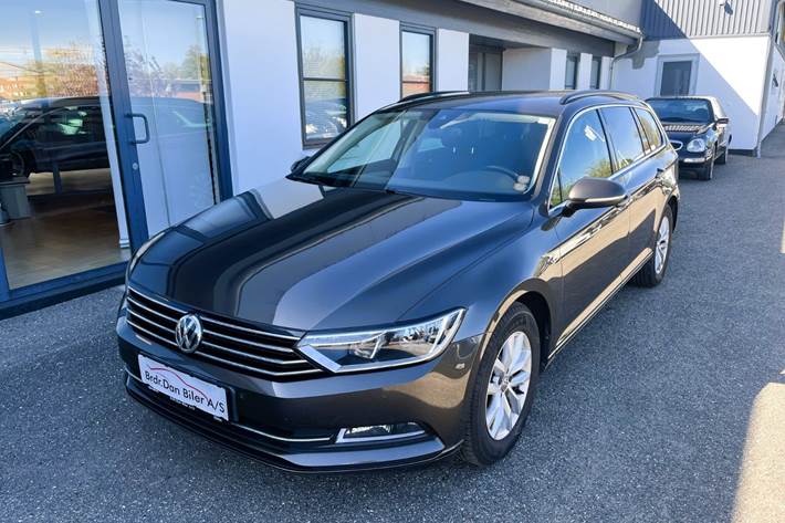 Brun VW Passat fra 2018