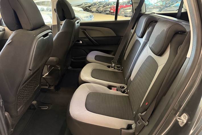 Grå Citroën Grand C4 Picasso fra 2016