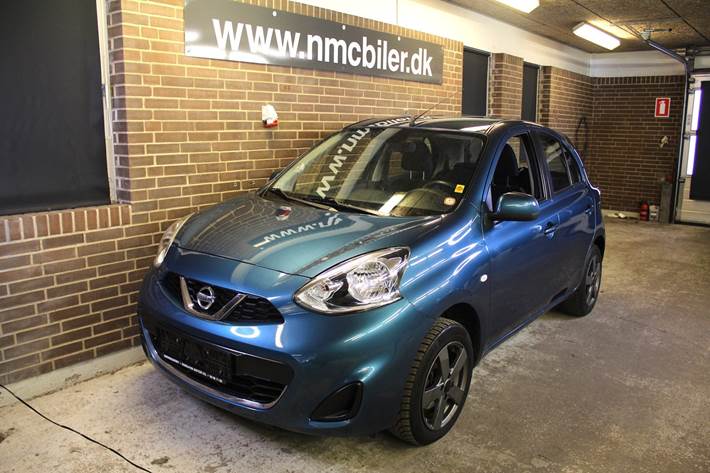 Blå Nissan Micra fra 2014