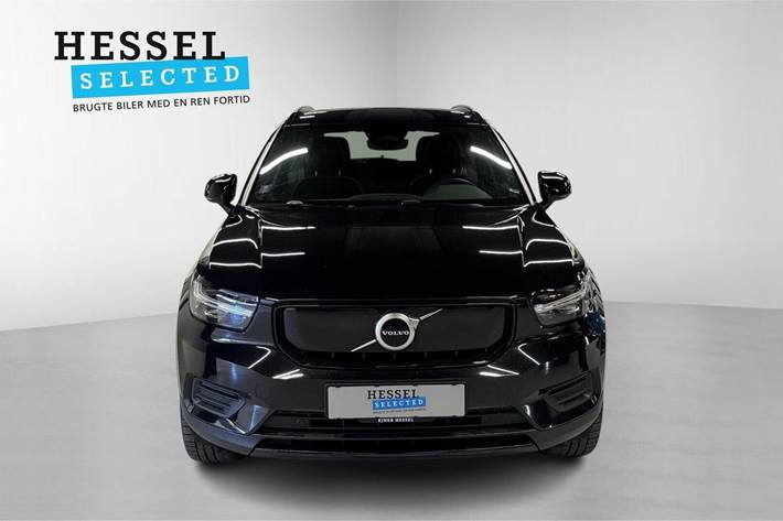 Sort Volvo XC40 fra 2022