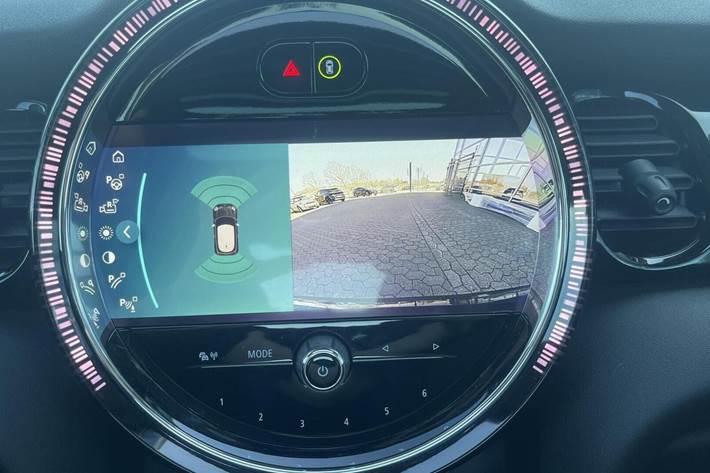 Sort Mini Cooper SE fra 2023