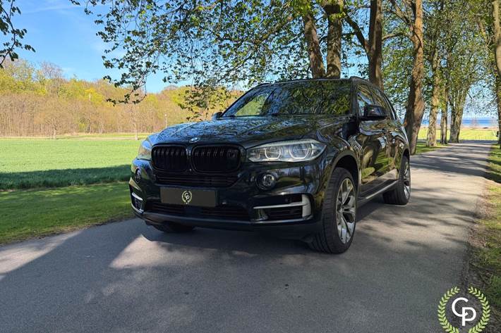 Sort BMW X5 fra 2016