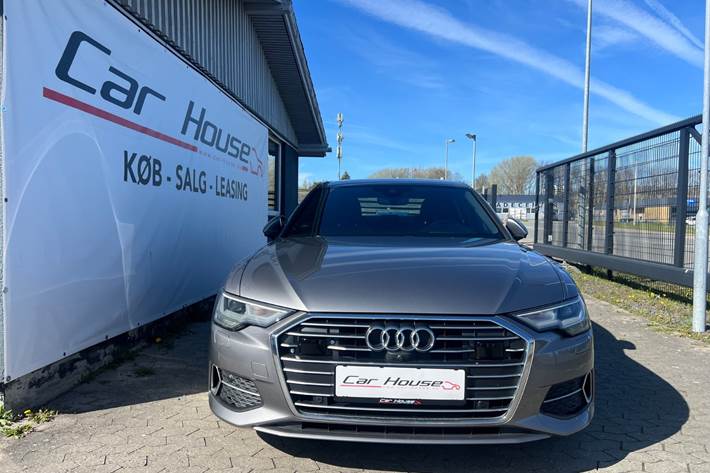Grå Audi A6 fra 2019