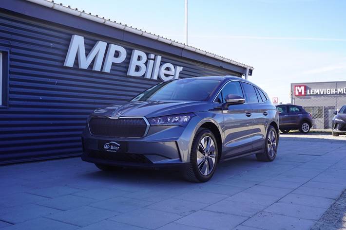 Grå Skoda Enyaq fra 2025