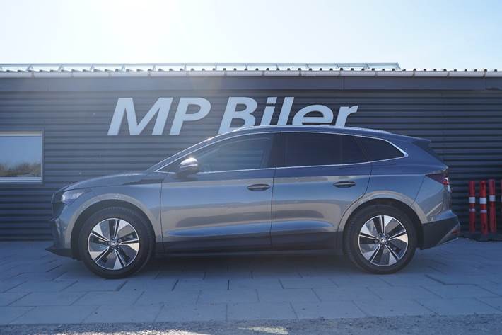 Grå Skoda Enyaq fra 2025