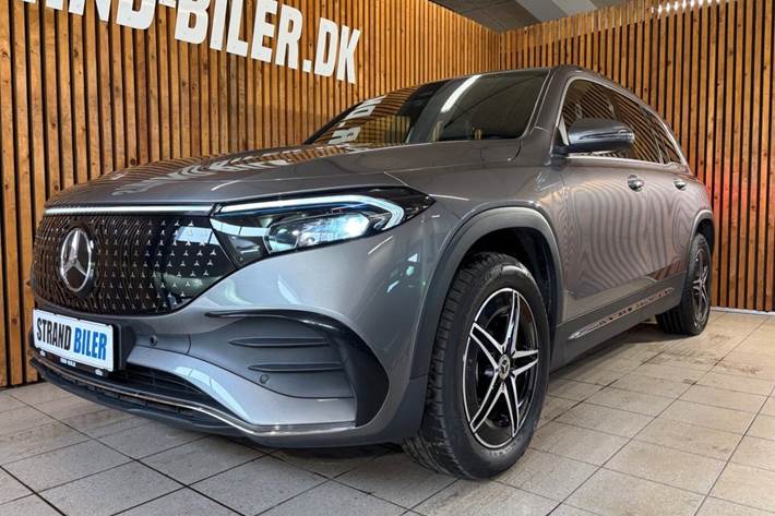 Grå Mercedes EQB250+ fra 2025