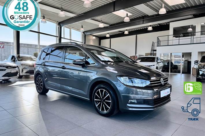 Sort VW Touran fra 2018