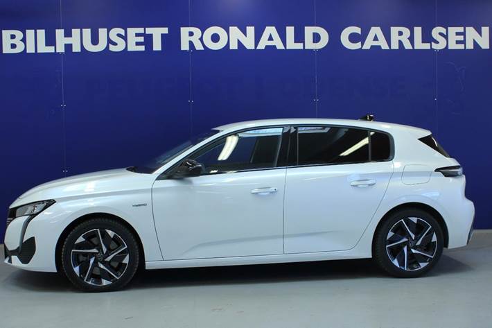 Hvid Peugeot 308 fra 2022