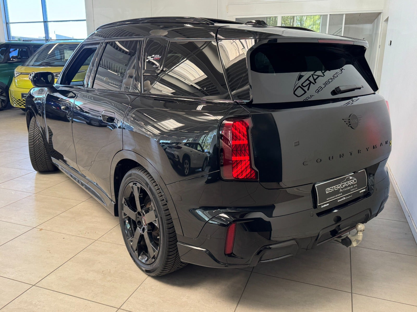 Sort Mini Countryman SE fra 2024