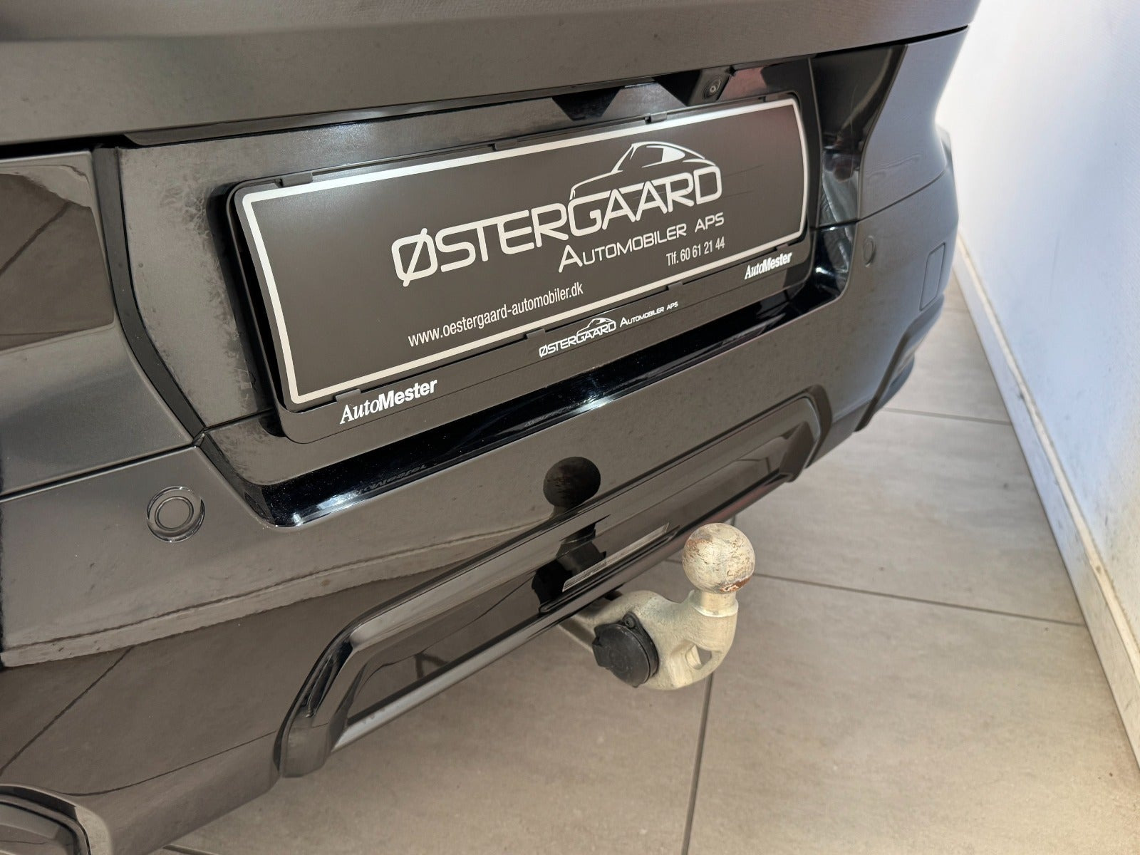 Sort Mini Countryman SE fra 2024 set udefra