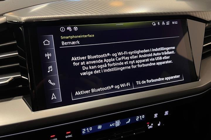 Grå Audi Q4 e-tron fra 2025