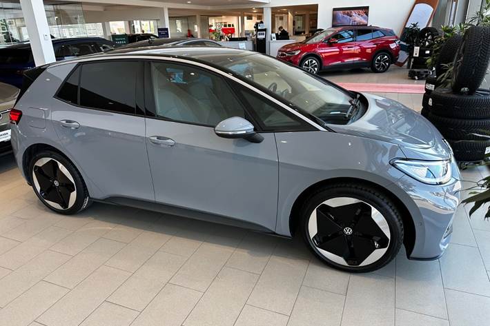 Grå VW ID.3 fra 2025