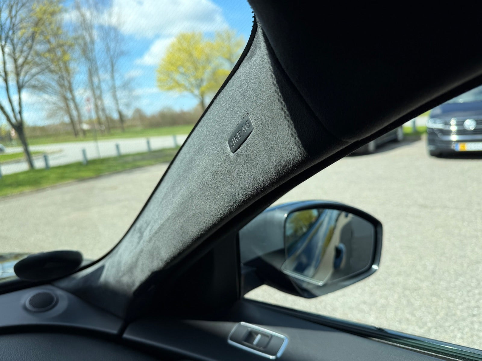Sort Jaguar F-Pace fra 2017
