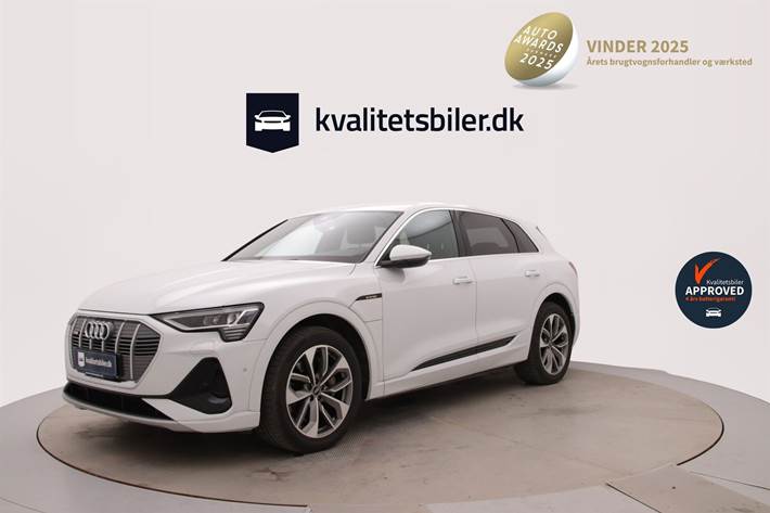 Hvid Audi e-tron fra 2022