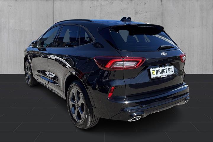 Sort Ford Kuga fra 2025