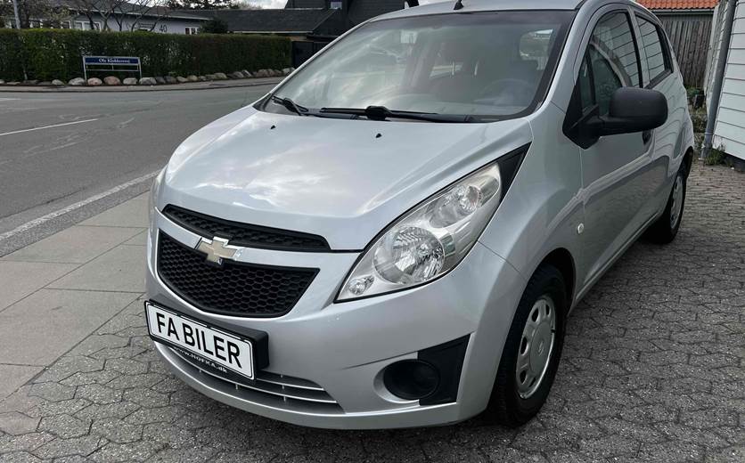 Chevrolet Spark 1,0 1.0 ESP 5D