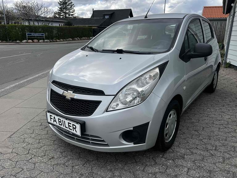 Chevrolet Spark 1,0 1.0 ESP 5D