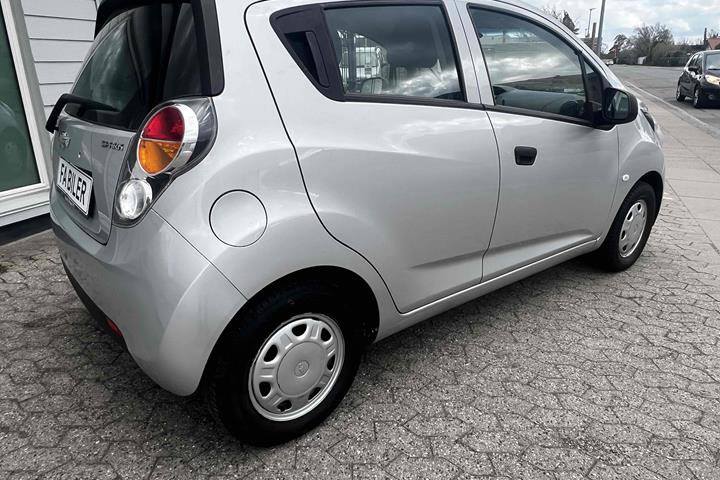 undefined Chevrolet Spark fra 2012