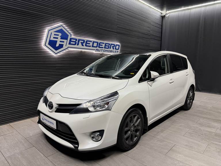 Toyota Verso 1,8 VVT-i T3 MDS Skyview 7prs