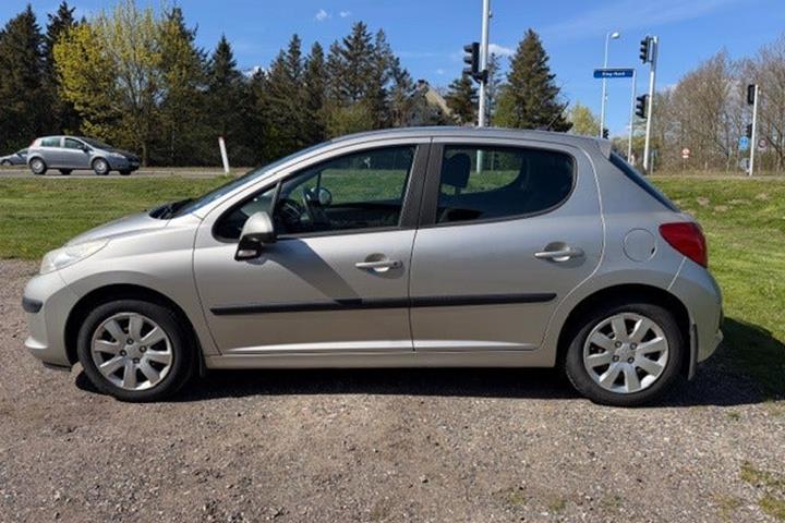 undefined Peugeot 207 fra 2007