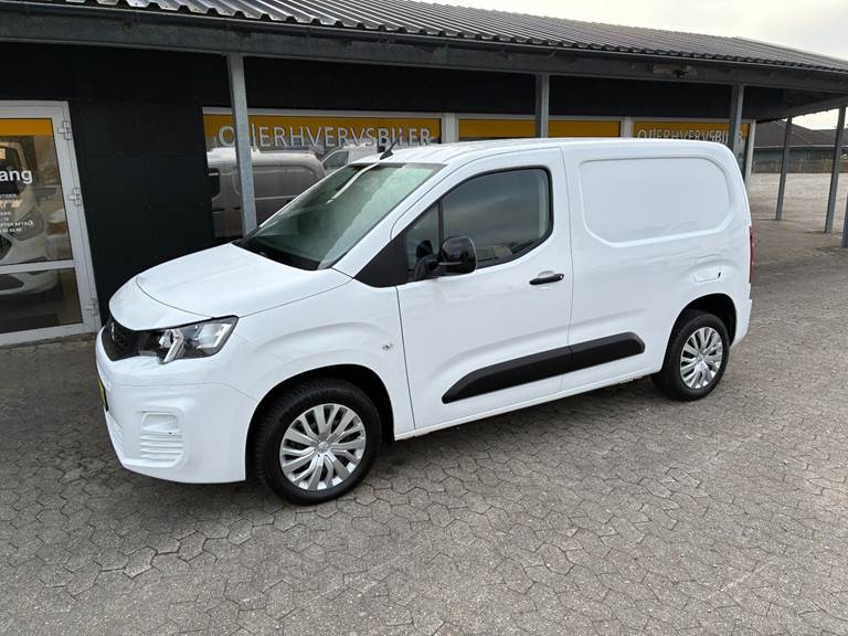 Peugeot Partner 1,5 BlueHDi 100 L1V1 Plus Van