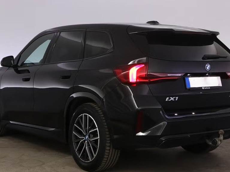 BMW iX1 xDrive30 M-Sport
