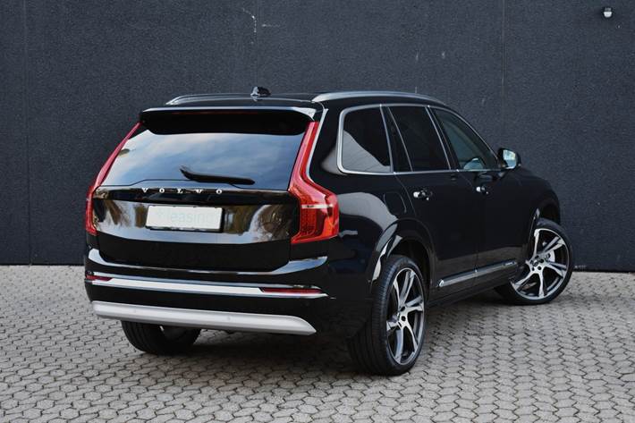 Sort Volvo XC90 fra 2022