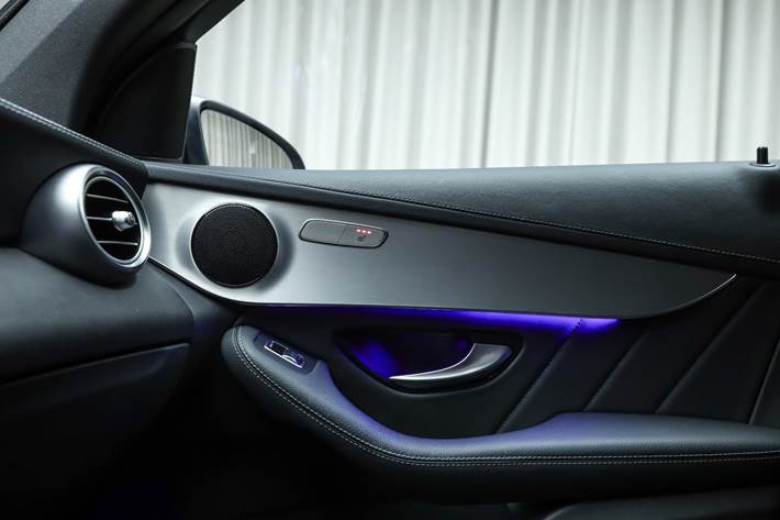 Sort Mercedes GLC400 d fra 2020