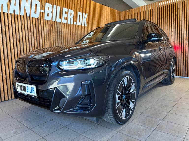BMW iX3 Charged Plus M-Sport