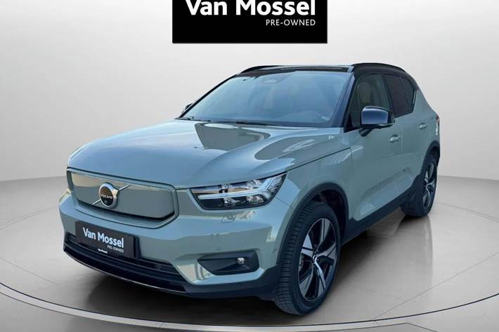 Grøn Volvo XC40 fra 2022
