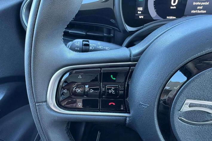 Sort Fiat 500e fra 2023