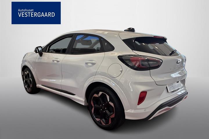 Hvid Ford Puma fra 2025